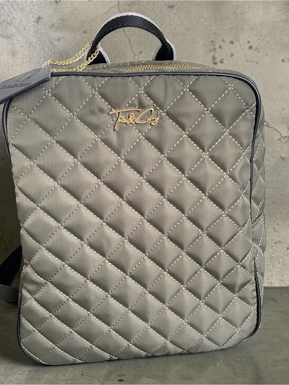 Tote&Carry Quilted Diamond Stitch Backpack Olive Green Metallic NWOT